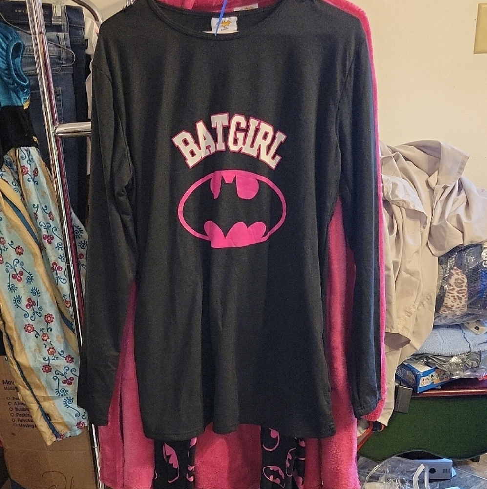 DC Black and Pink Batgirl Robe
